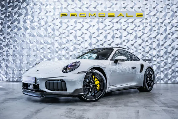 Porsche - 911 Turbo S