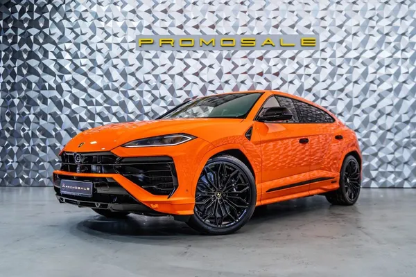 Lamborghini -  URUS SE ARANCIO APODIS