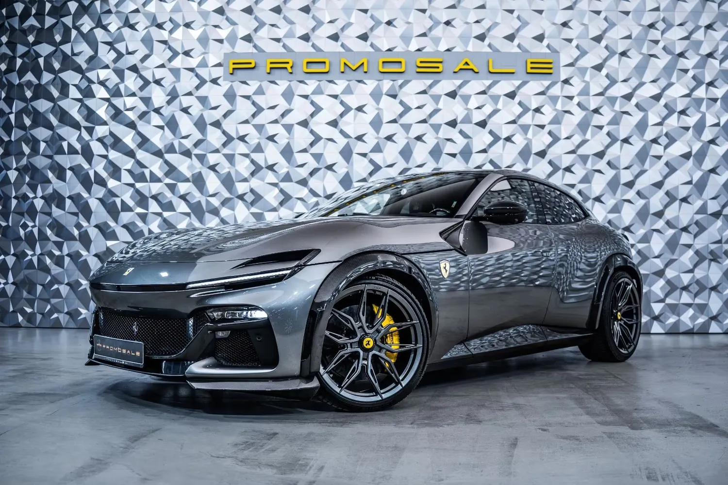 Ferrari Purosangue NOVITEC Esteso* Carbon